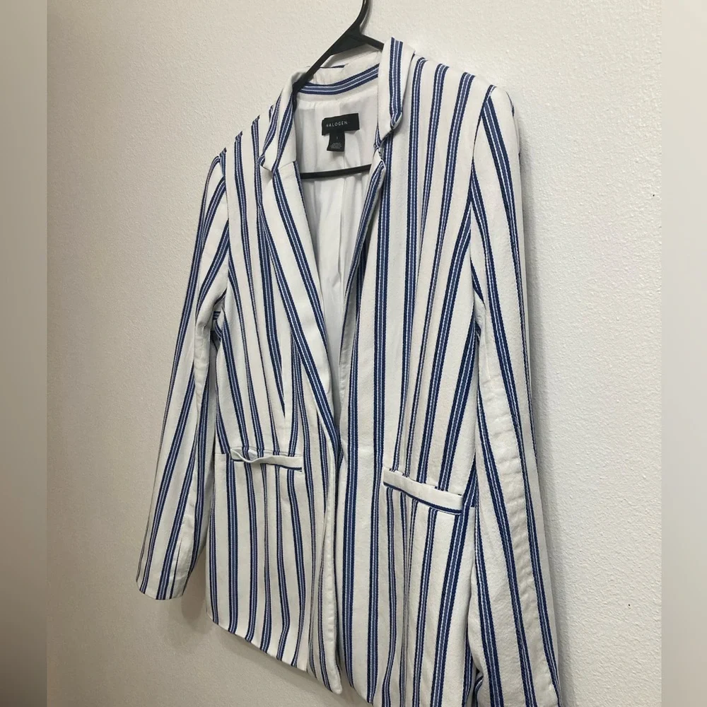 Halogen Blue & White Striped Blazer, Business Casual, Women’s, Size Large - Picture 4 of 7